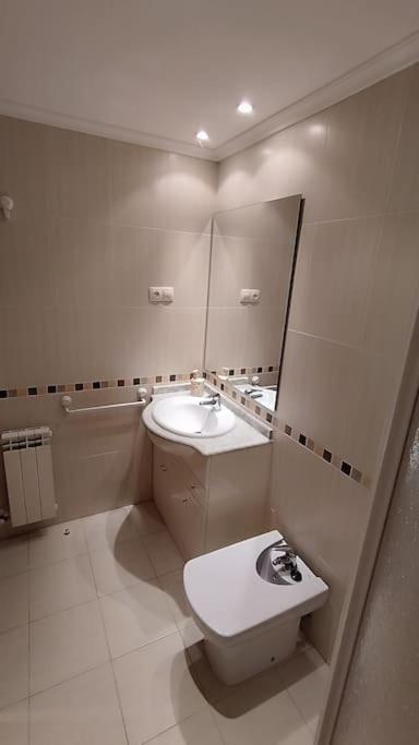 Apartamento En Foz. Primera Linea Playa Rapadoira Екстер'єр фото