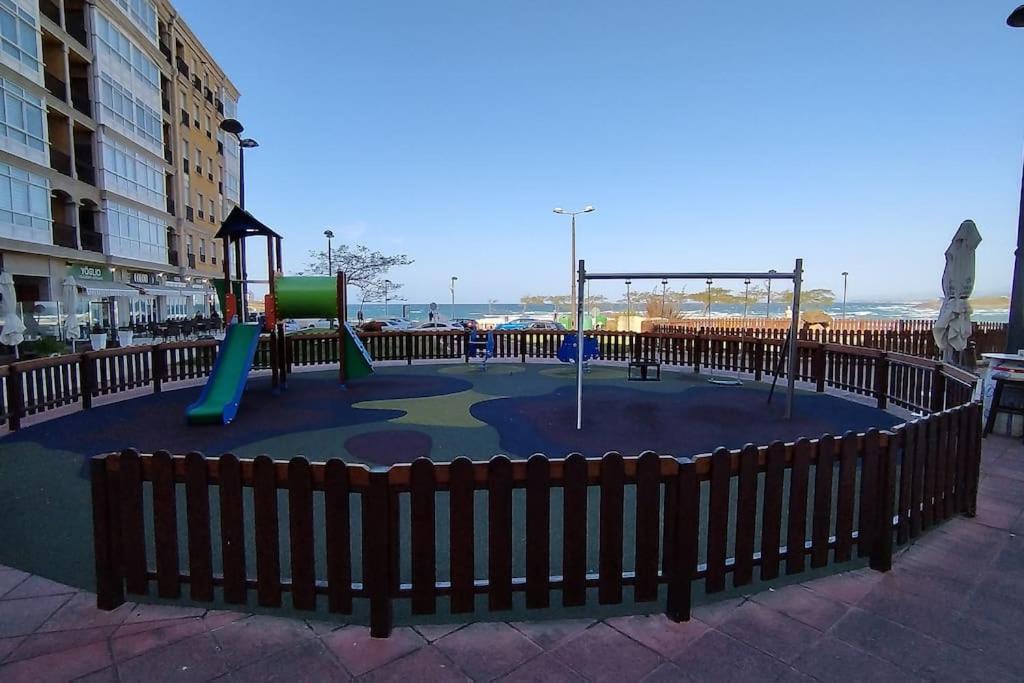 Apartamento En Foz. Primera Linea Playa Rapadoira Екстер'єр фото